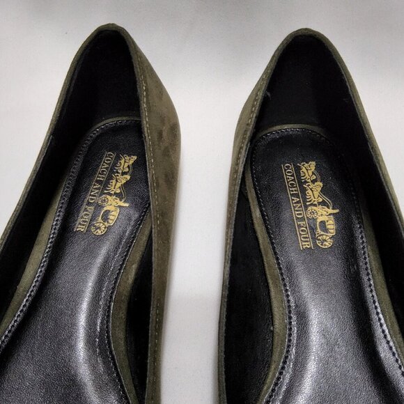 Coach & Four Green Suede Ballet Flat Pointed Toe Size 6 Gold Heel New in Box - Picture 5 of 8